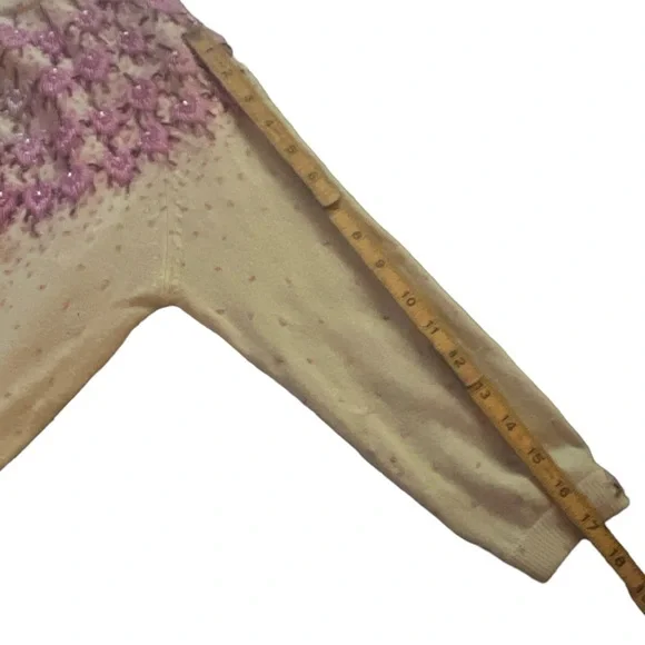 Stunning 1950’s Highly Detailed Hand Beaded Cardigan, Sweater Girl Knit Top - Picture 13 of 14